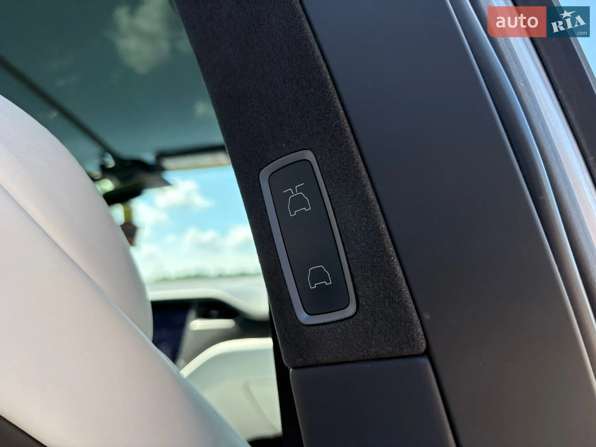 2018 Tesla Model X - мініатюра 30