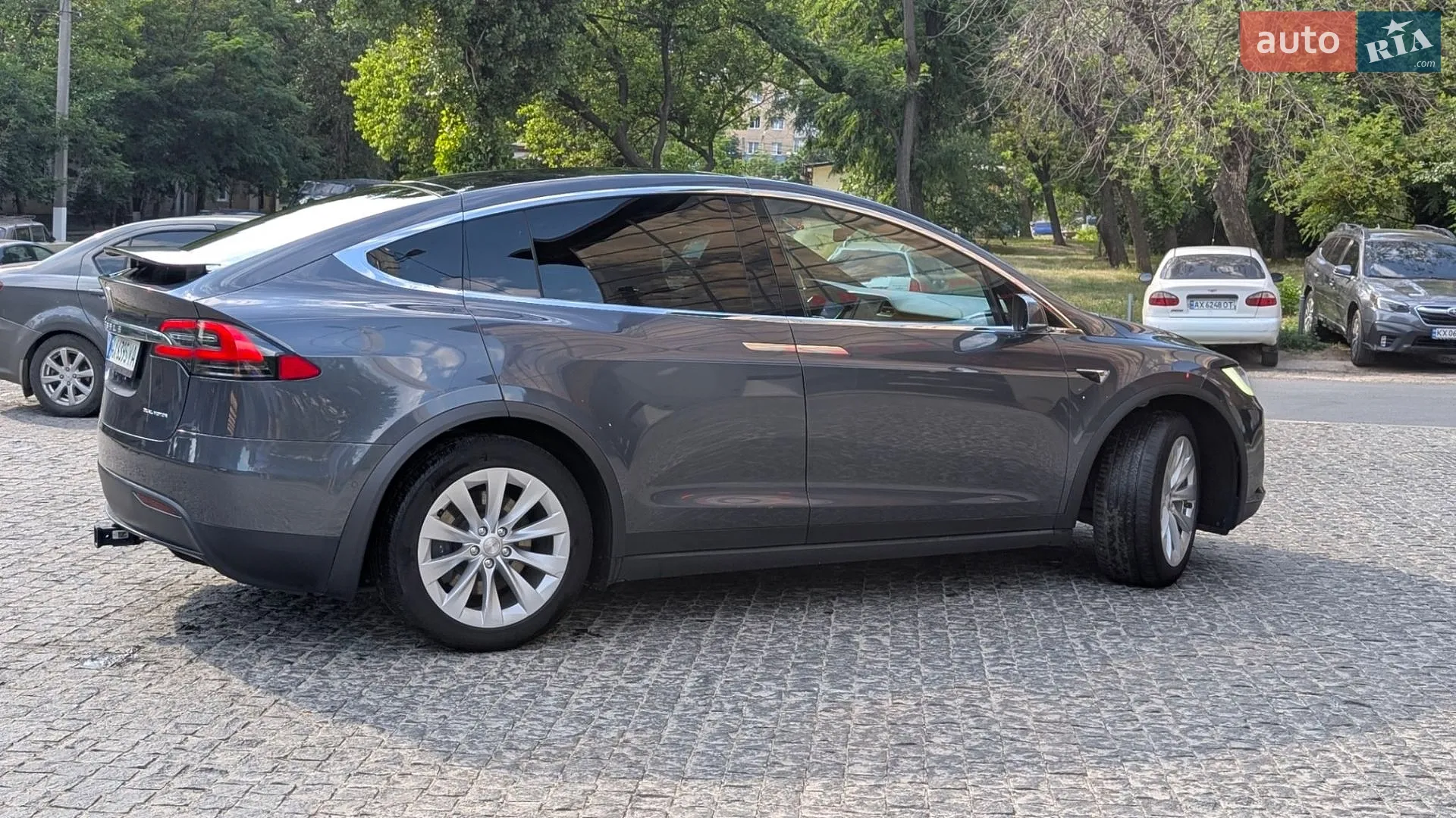 2020 Tesla Model X - мініатюра 3