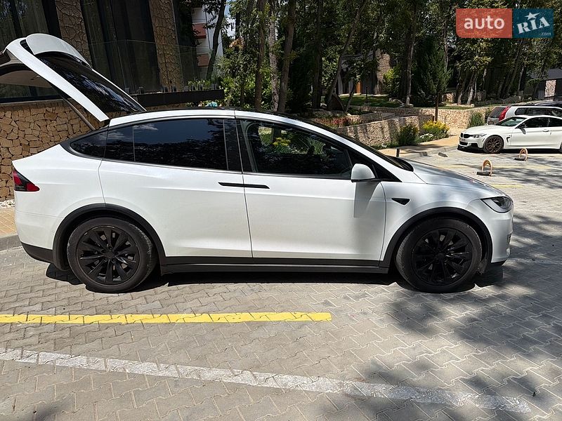 Внедорожник / Кроссовер Tesla Model X 2020 в Одессе
