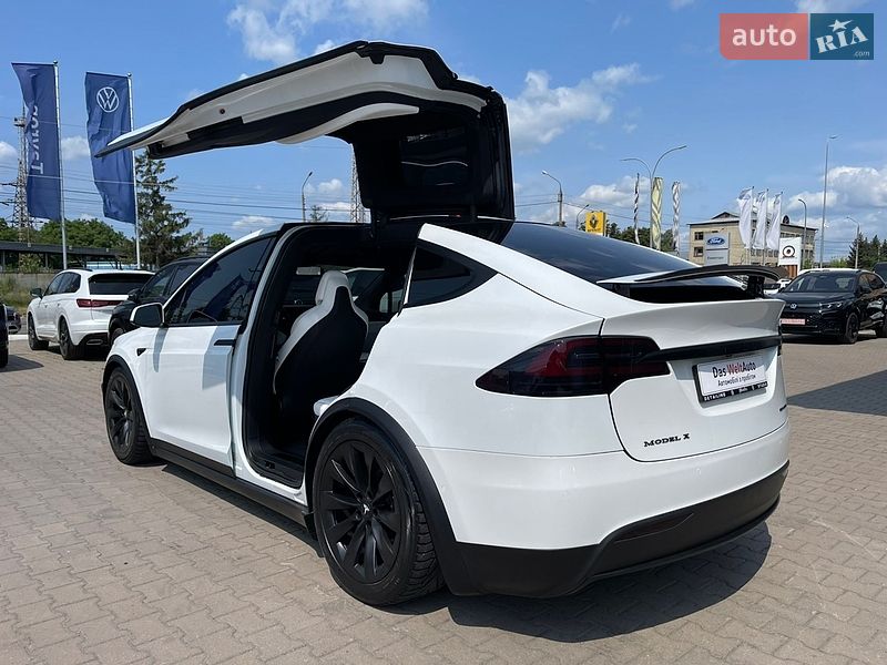 Внедорожник / Кроссовер Tesla Model X 2018 в Черновцах