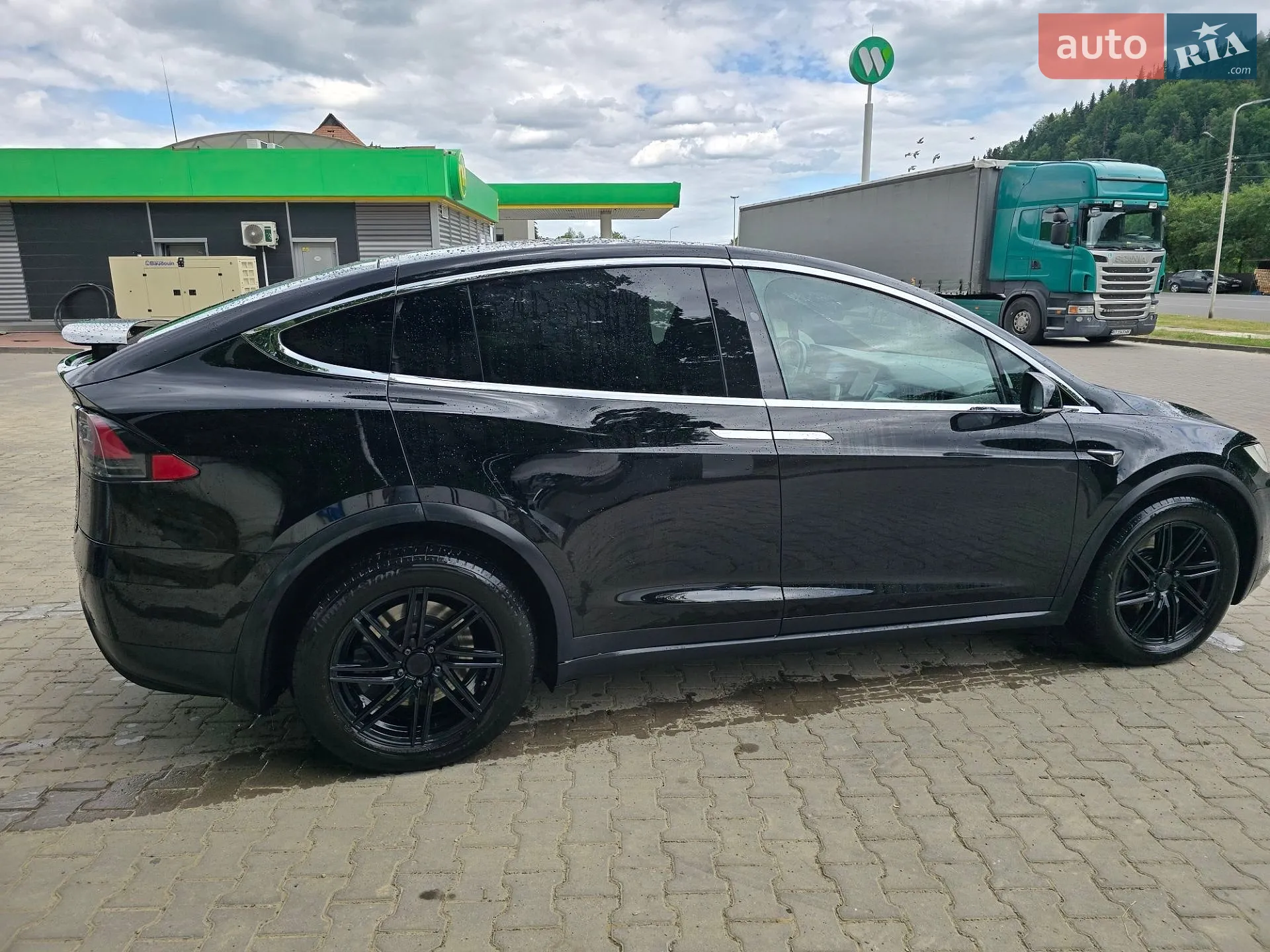 2020 Tesla Model X - мініатюра 23