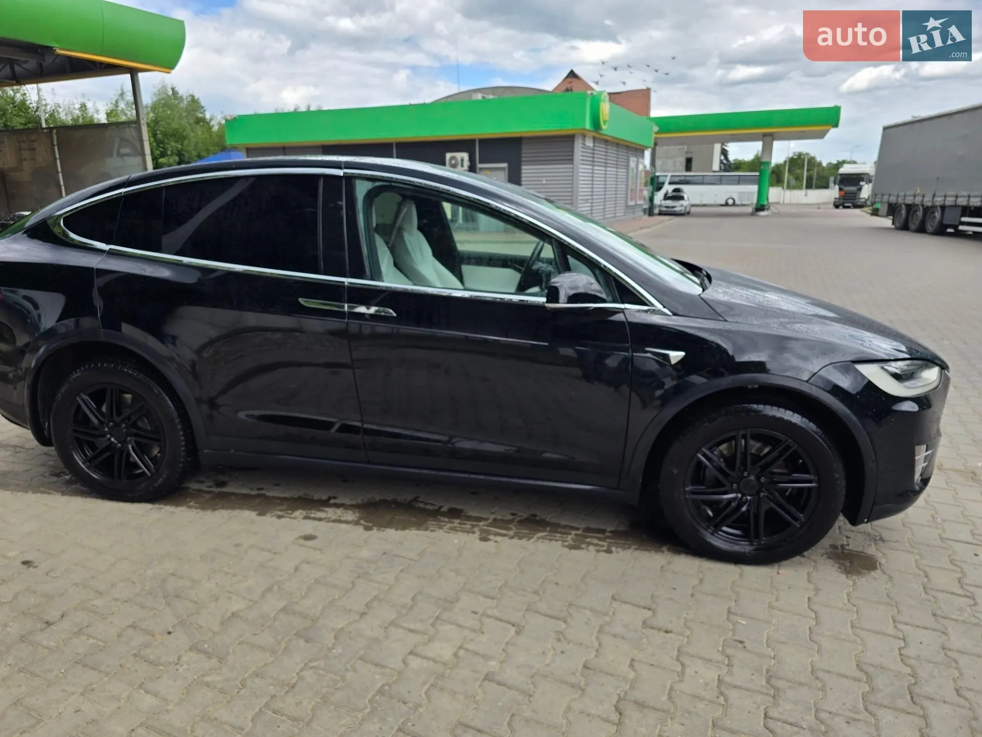 2020 Tesla Model X - мініатюра 25