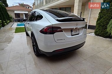 Позашляховик / Кросовер Tesla Model X 2017 в Одесі