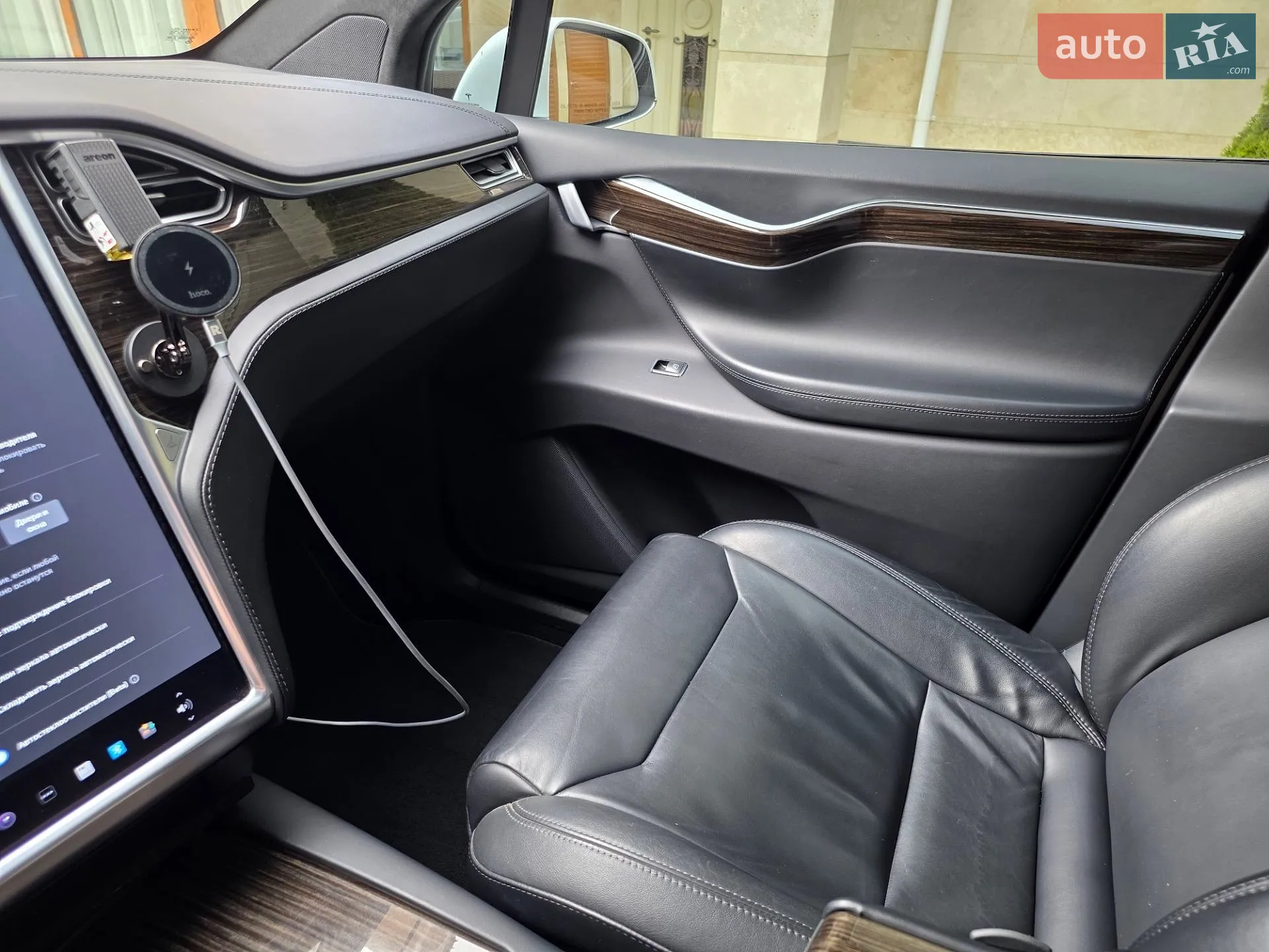 2017 Tesla Model X - мініатюра 23