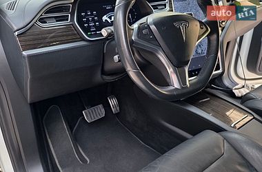 Позашляховик / Кросовер Tesla Model X 2017 в Одесі