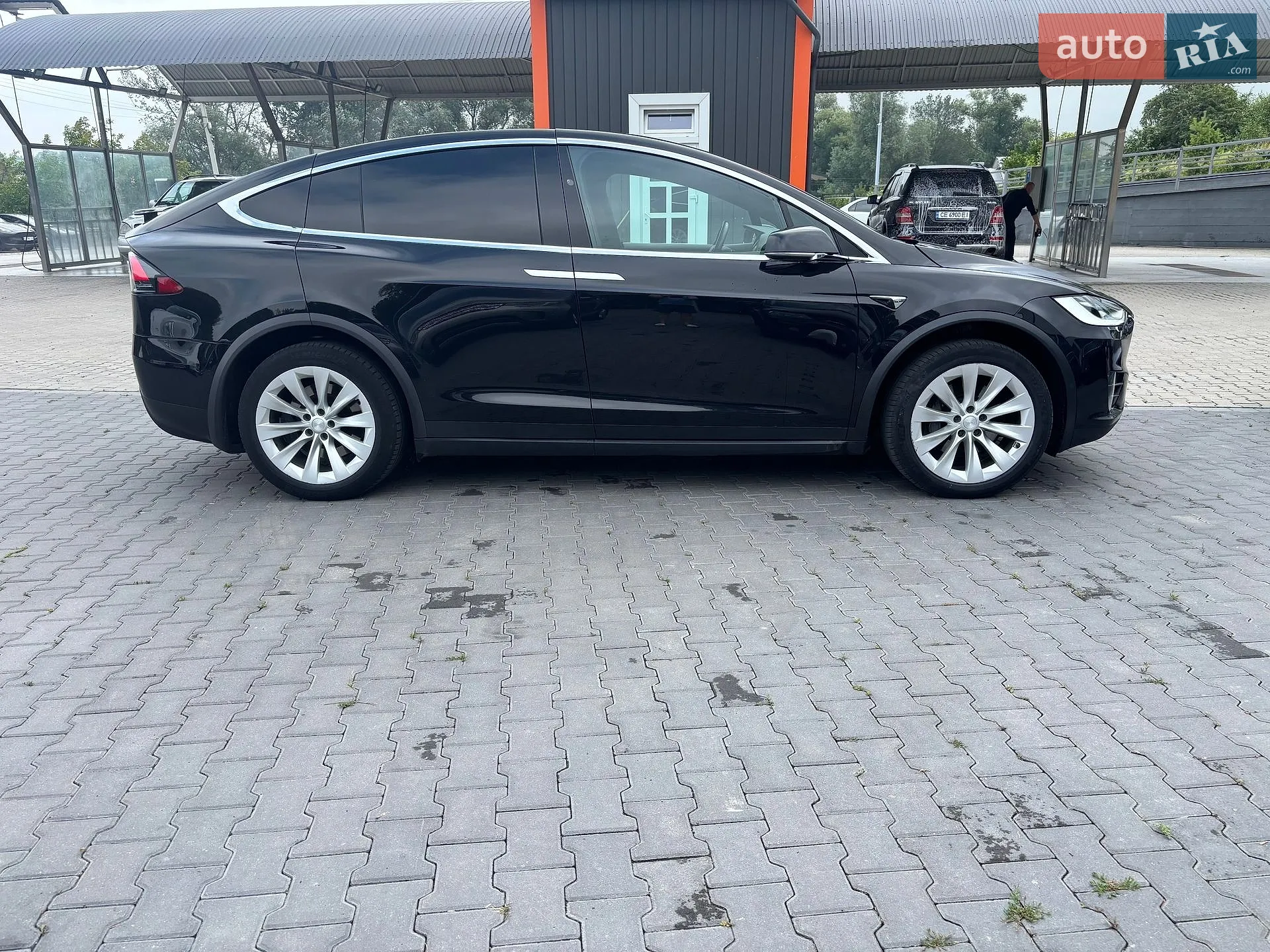 2017 Tesla Model X - мініатюра 5