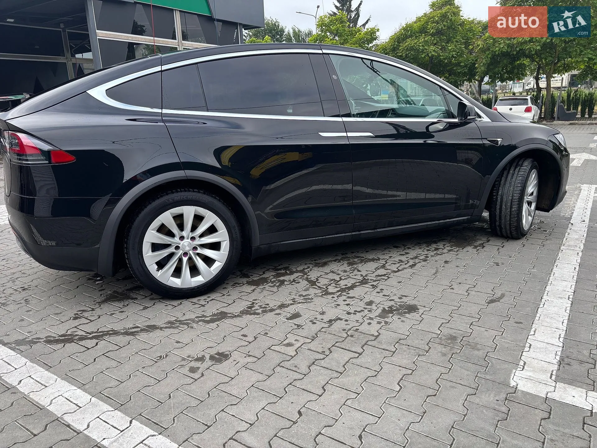 2017 Tesla Model X - мініатюра 10