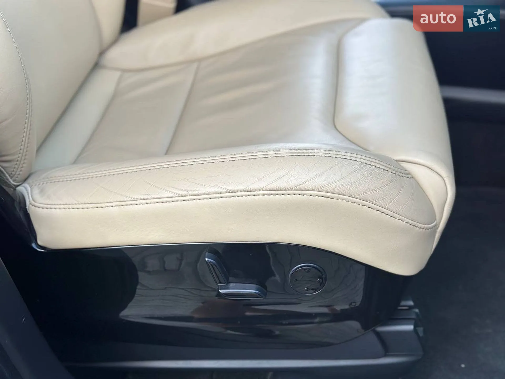 2016 Tesla Model X - мініатюра 31