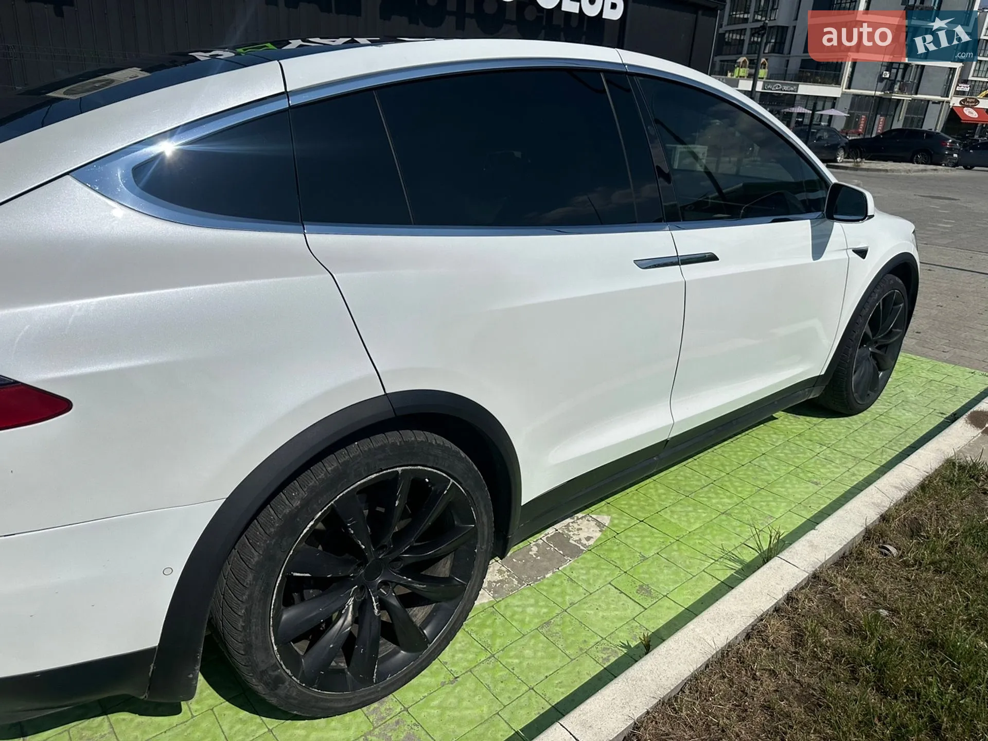 2016 Tesla Model X - мініатюра 4