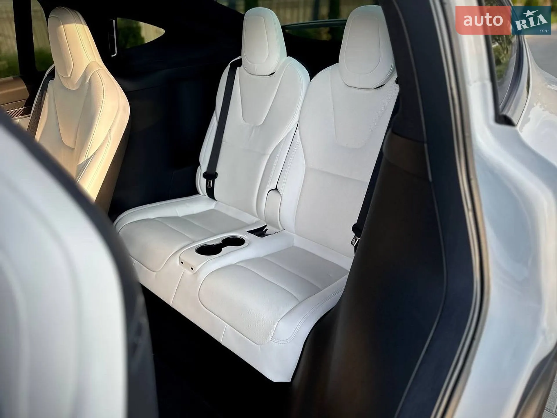 2022 Tesla Model X - мініатюра 17