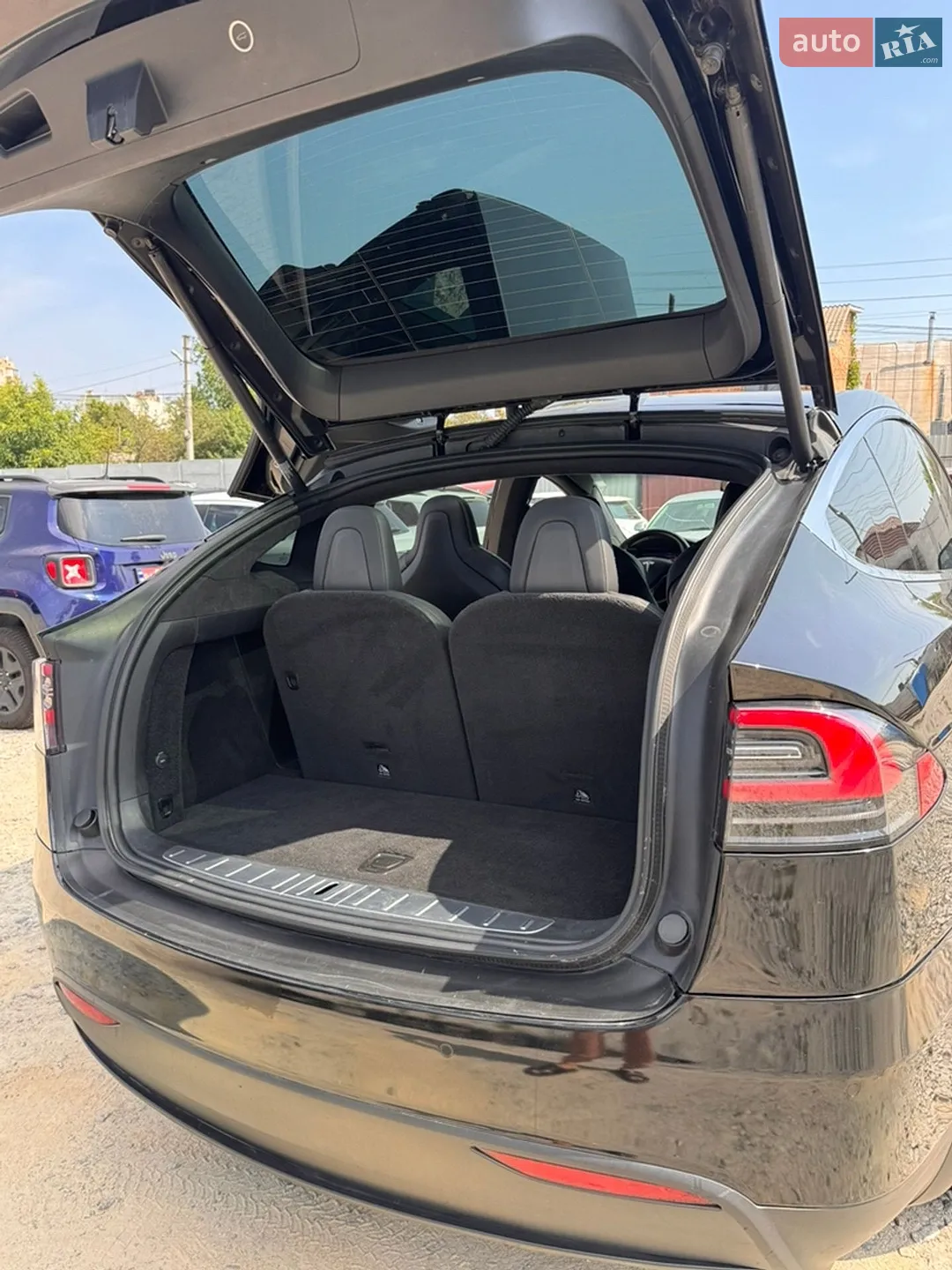2018 Tesla Model X - мініатюра 14