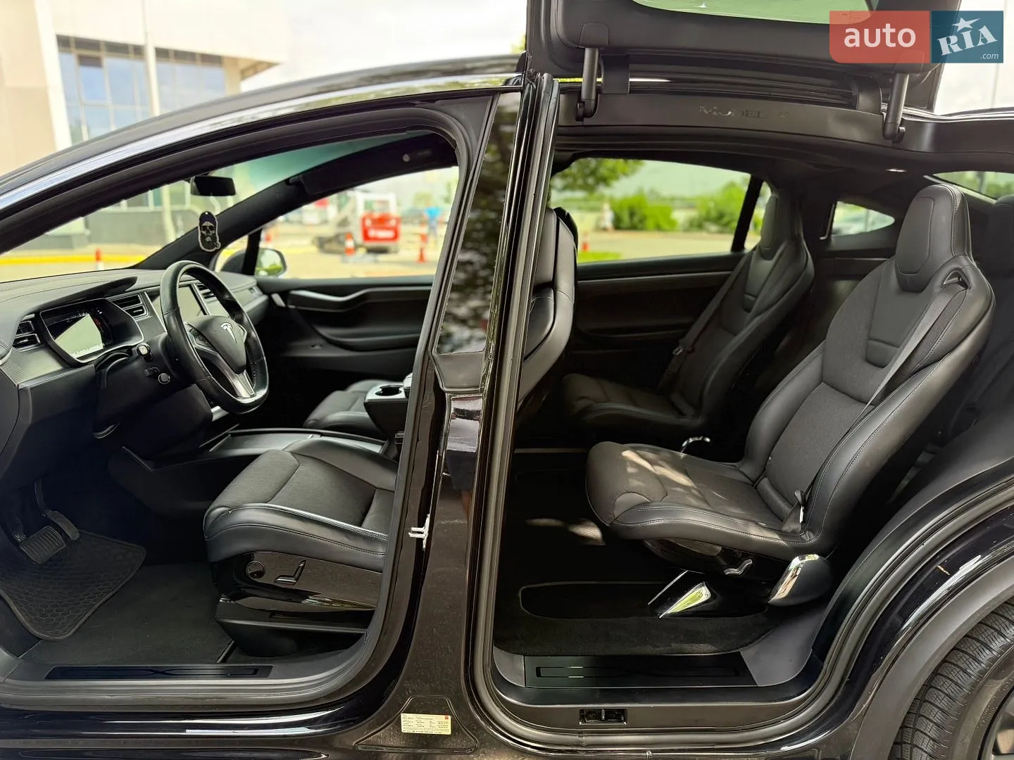 2016 Tesla Model X - мініатюра 16