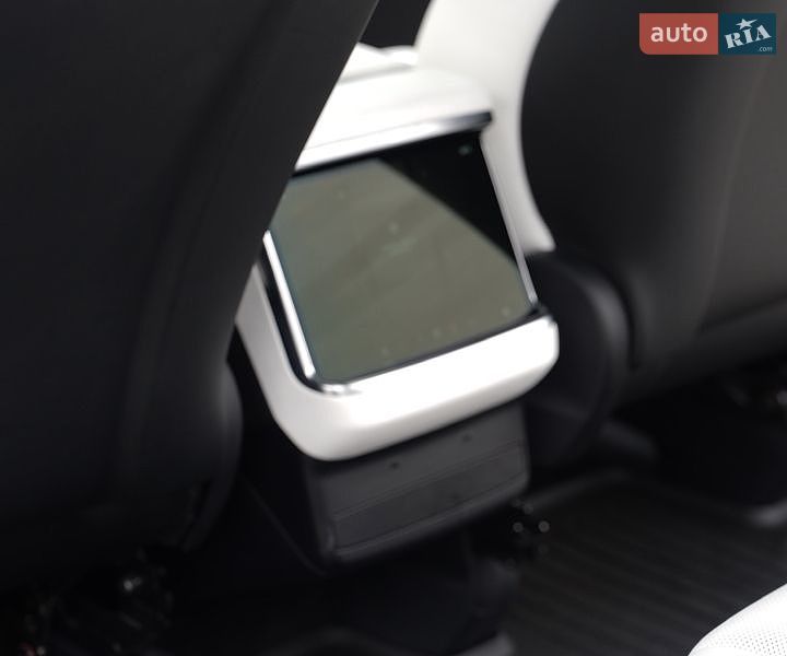 Внедорожник / Кроссовер Tesla Model X 2023 в Виннице