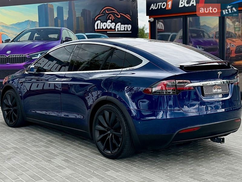 Внедорожник / Кроссовер Tesla Model X 2018 в Львове