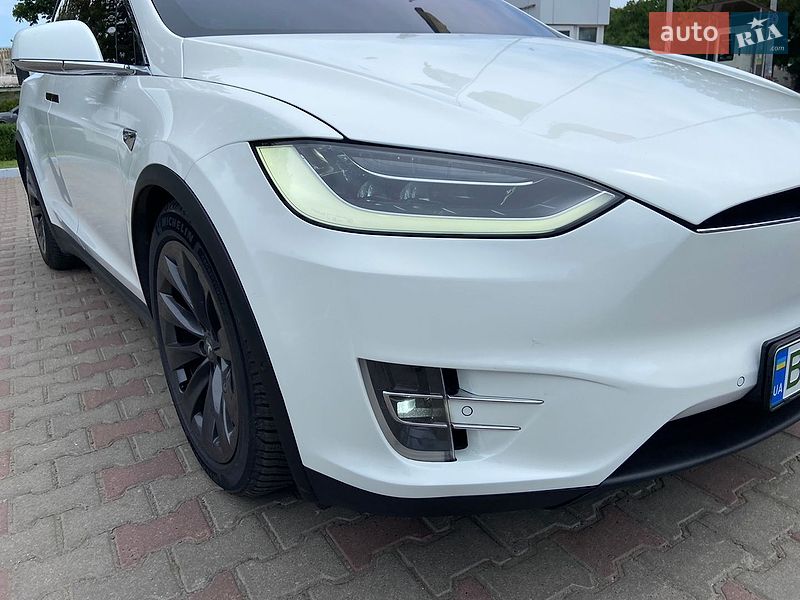 Внедорожник / Кроссовер Tesla Model X 2018 в Одессе фото 7 Внедорожник / Кроссовер Tesla Model X 2018 в Одессе