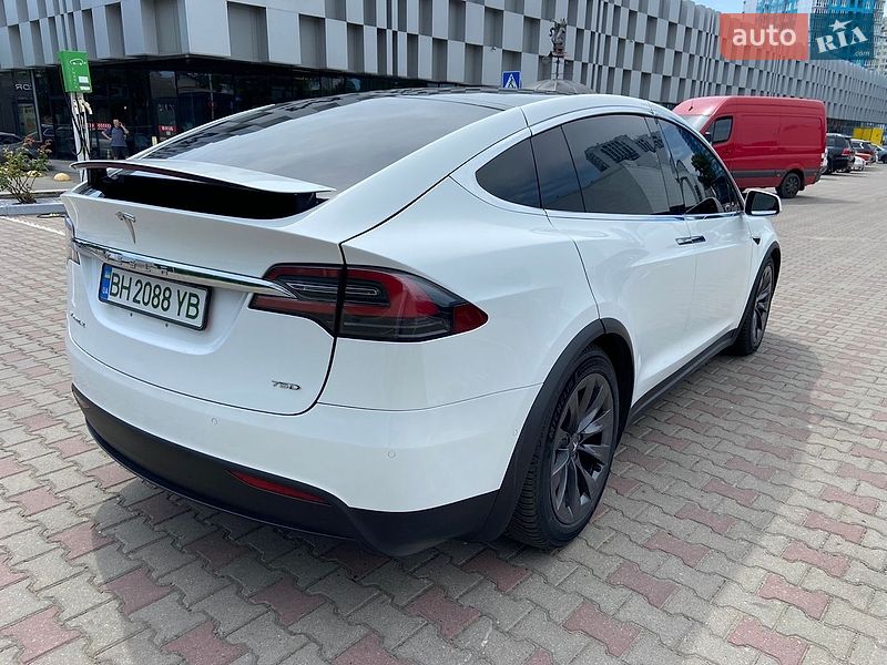 Внедорожник / Кроссовер Tesla Model X 2018 в Одессе фото 8 Внедорожник / Кроссовер Tesla Model X 2018 в Одессе