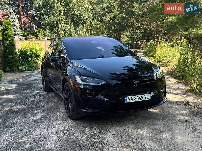 Tesla Model X