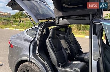 Позашляховик / Кросовер Tesla Model X 2020 в Києві