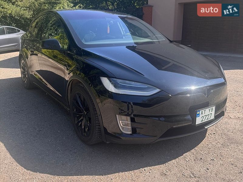 Внедорожник / Кроссовер Tesla Model X 2019 в Ивано-Франковске фото 3 Внедорожник / Кроссовер Tesla Model X 2019 в Ивано-Франковске
