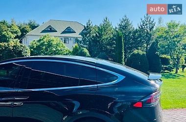 Внедорожник / Кроссовер Tesla Model X 2017 в Луцке