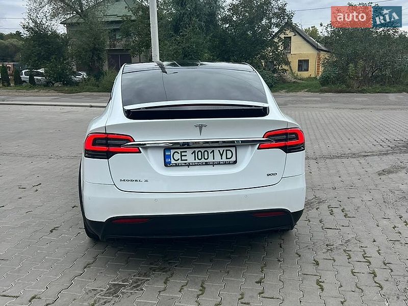 Tesla Model X 2016
