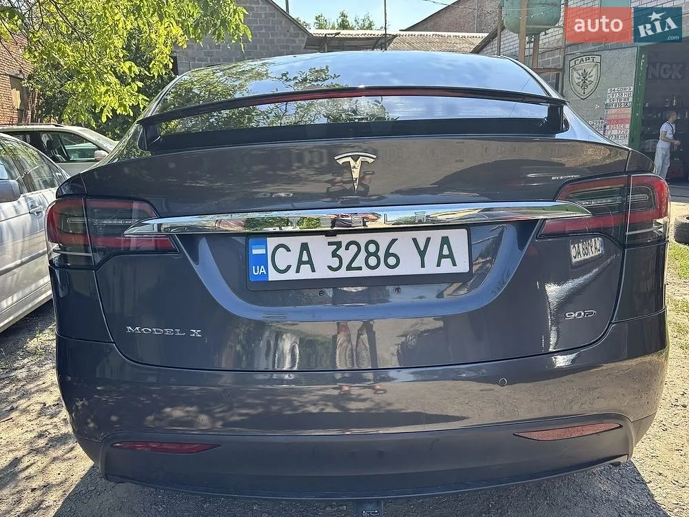 2016 Tesla Model X - мініатюра 3