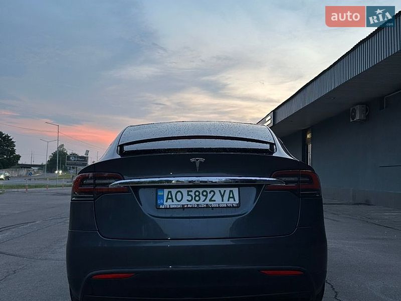 Позашляховик / Кросовер Tesla Model X 2019 в Львові фото 8 Позашляховик / Кросовер Tesla Model X 2019 в Львові