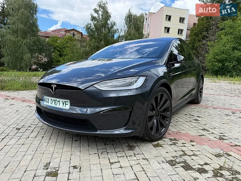 Tesla Model X