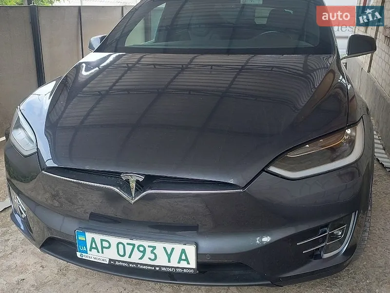 Tesla Model X