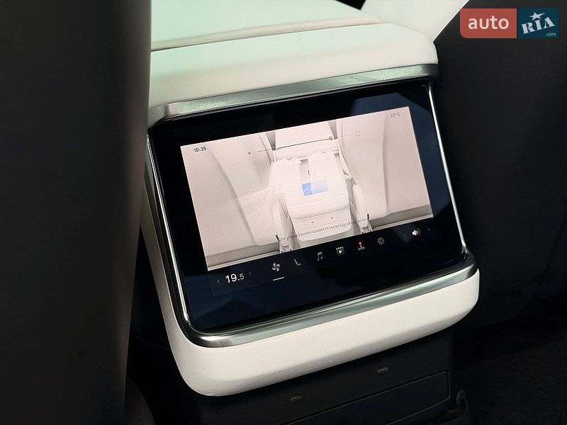 Внедорожник / Кроссовер Tesla Model X 2022 в Кривом Роге