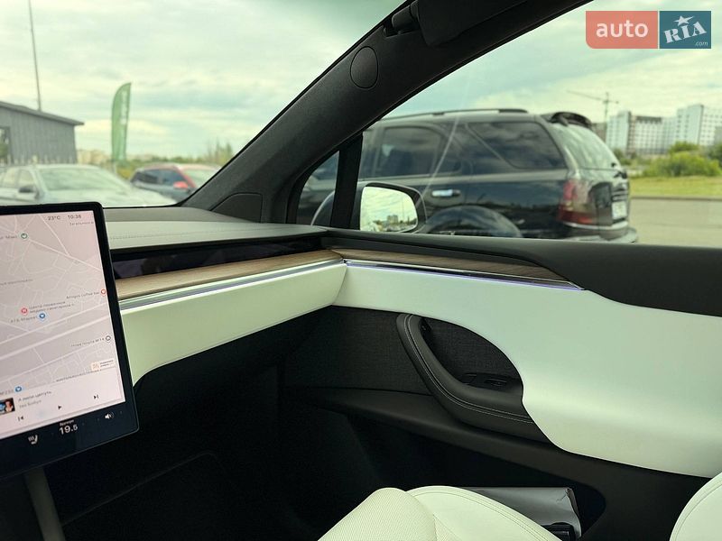 Внедорожник / Кроссовер Tesla Model X 2022 в Кривом Роге