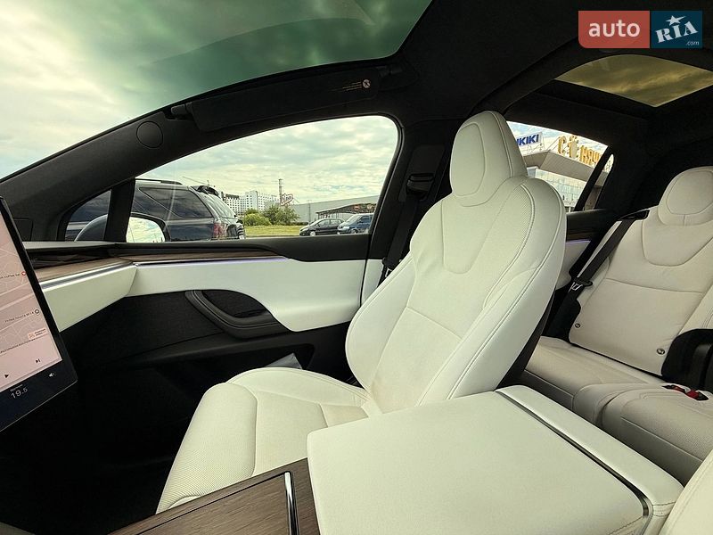 Внедорожник / Кроссовер Tesla Model X 2022 в Кривом Роге