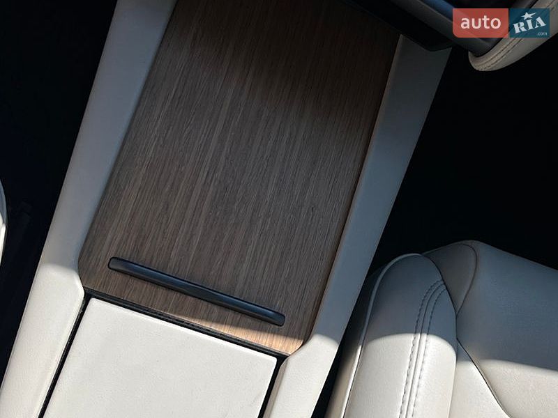 Внедорожник / Кроссовер Tesla Model X 2018 в Ивано-Франковске фото 18 Внедорожник / Кроссовер Tesla Model X 2018 в Ивано-Франковске