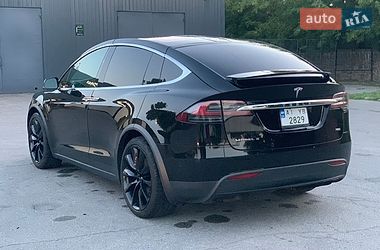 Позашляховик / Кросовер Tesla Model X 2017 в Сквирі фото 8 Позашляховик / Кросовер Tesla Model X 2017 в Сквирі