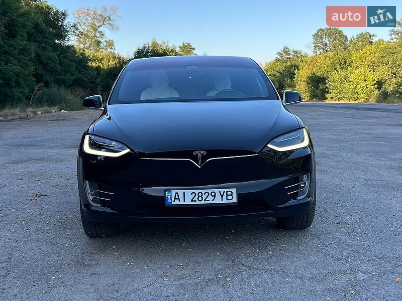 Позашляховик / Кросовер Tesla Model X 2017 в Сквирі фото 45 Позашляховик / Кросовер Tesla Model X 2017 в Сквирі