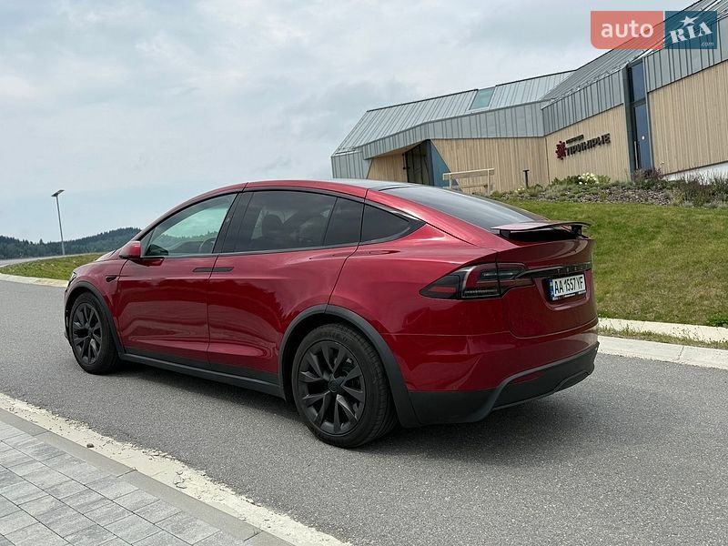 Внедорожник / Кроссовер Tesla Model X 2024 в Киеве