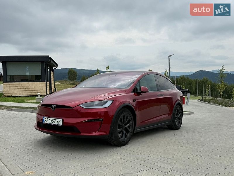 Внедорожник / Кроссовер Tesla Model X 2024 в Киеве