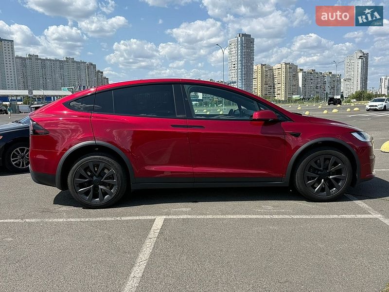 Внедорожник / Кроссовер Tesla Model X 2024 в Киеве