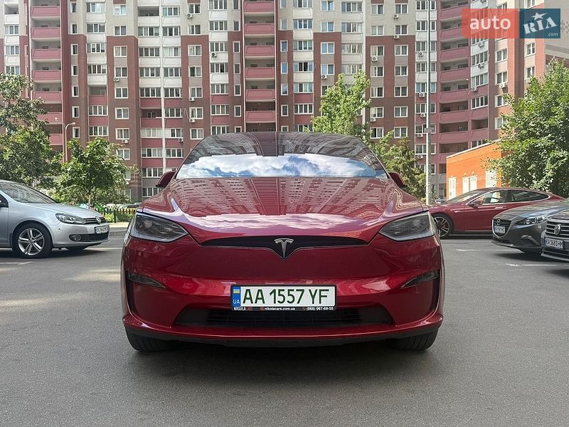 Внедорожник / Кроссовер Tesla Model X 2024 в Киеве