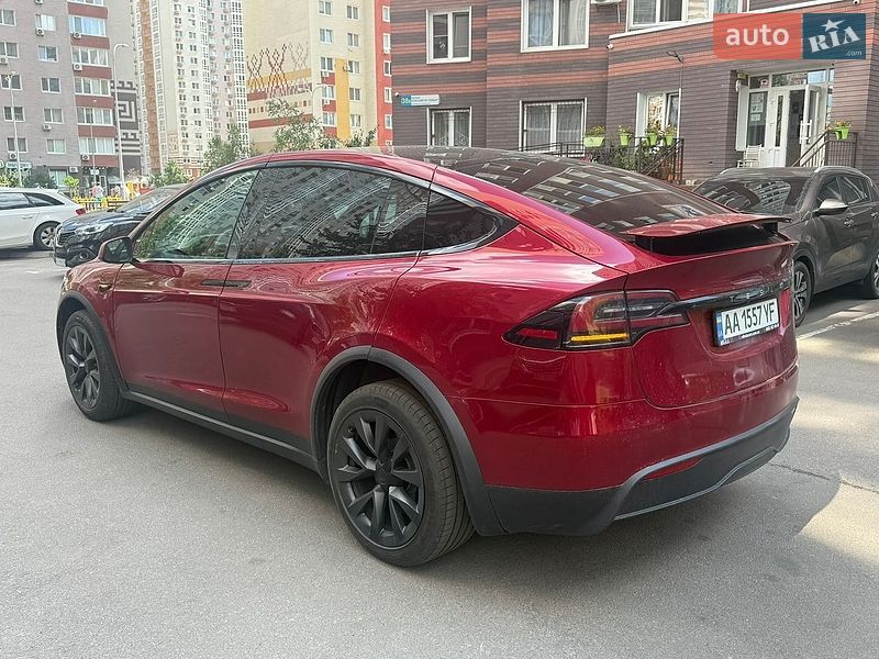 Внедорожник / Кроссовер Tesla Model X 2024 в Киеве