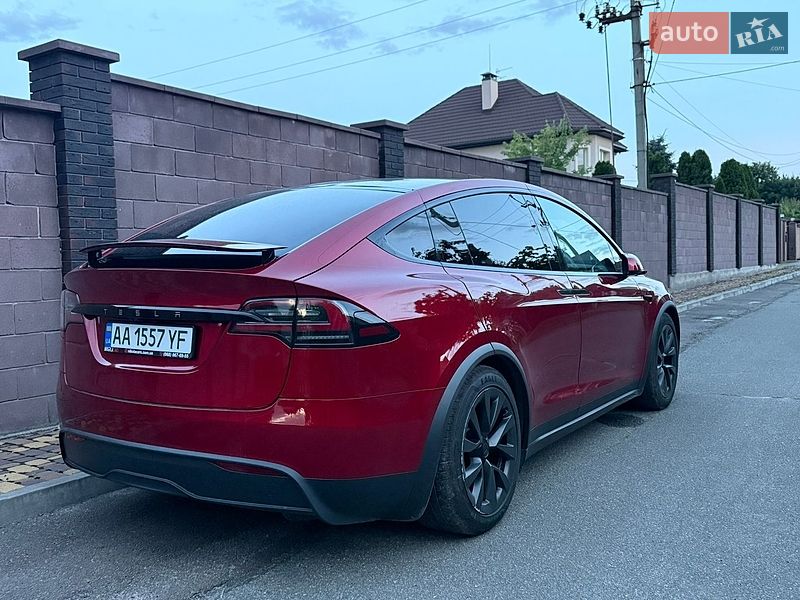 Внедорожник / Кроссовер Tesla Model X 2024 в Киеве