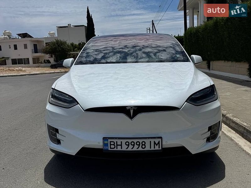 Внедорожник / Кроссовер Tesla Model X 2016 в Одессе