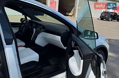 Позашляховик / Кросовер Tesla Model X 2019 в Харкові