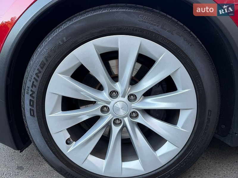 Позашляховик / Кросовер Tesla Model X 2018 в Одесі