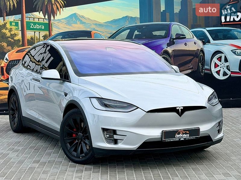 Внедорожник / Кроссовер Tesla Model X 2018 в Львове фото 9 Внедорожник / Кроссовер Tesla Model X 2018 в Львове