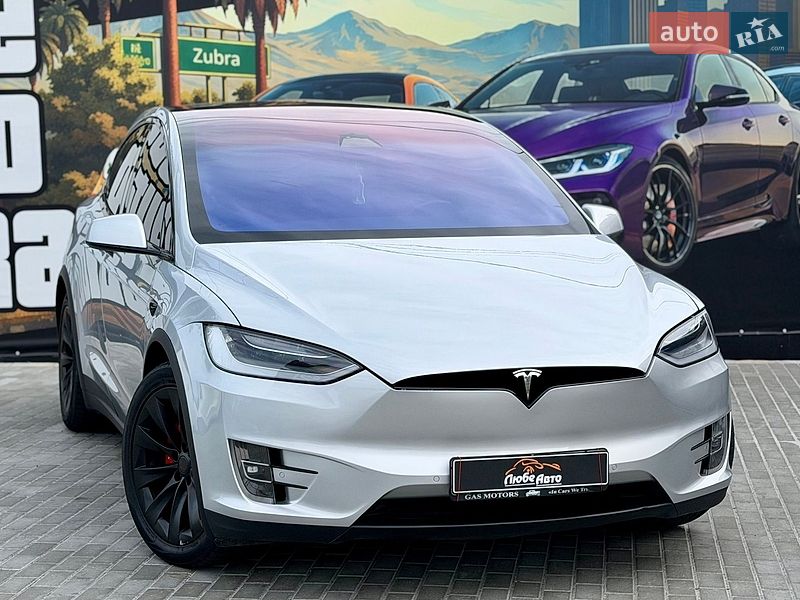 Внедорожник / Кроссовер Tesla Model X 2018 в Львове фото 11 Внедорожник / Кроссовер Tesla Model X 2018 в Львове