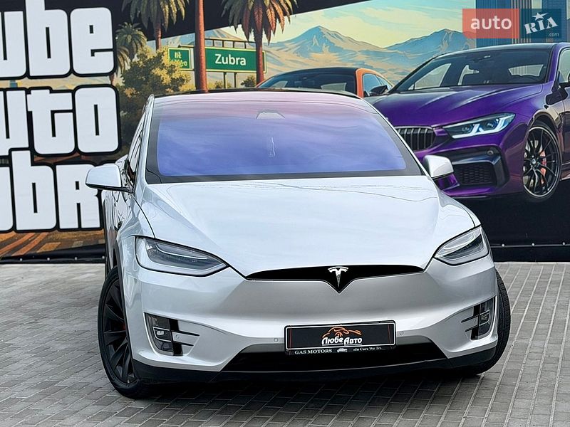Внедорожник / Кроссовер Tesla Model X 2018 в Львове фото 12 Внедорожник / Кроссовер Tesla Model X 2018 в Львове