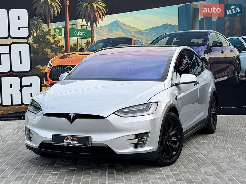 Внедорожник / Кроссовер Tesla Model X 2018 в Львове фото 13 Внедорожник / Кроссовер Tesla Model X 2018 в Львове