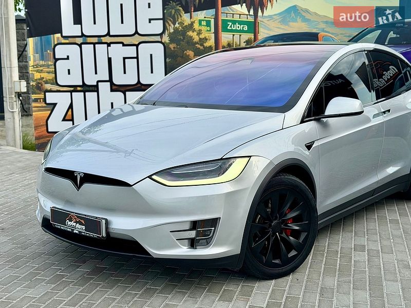 Внедорожник / Кроссовер Tesla Model X 2018 в Львове фото 17 Внедорожник / Кроссовер Tesla Model X 2018 в Львове