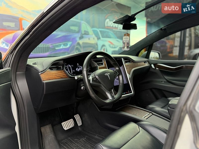 Внедорожник / Кроссовер Tesla Model X 2018 в Львове фото 29 Внедорожник / Кроссовер Tesla Model X 2018 в Львове